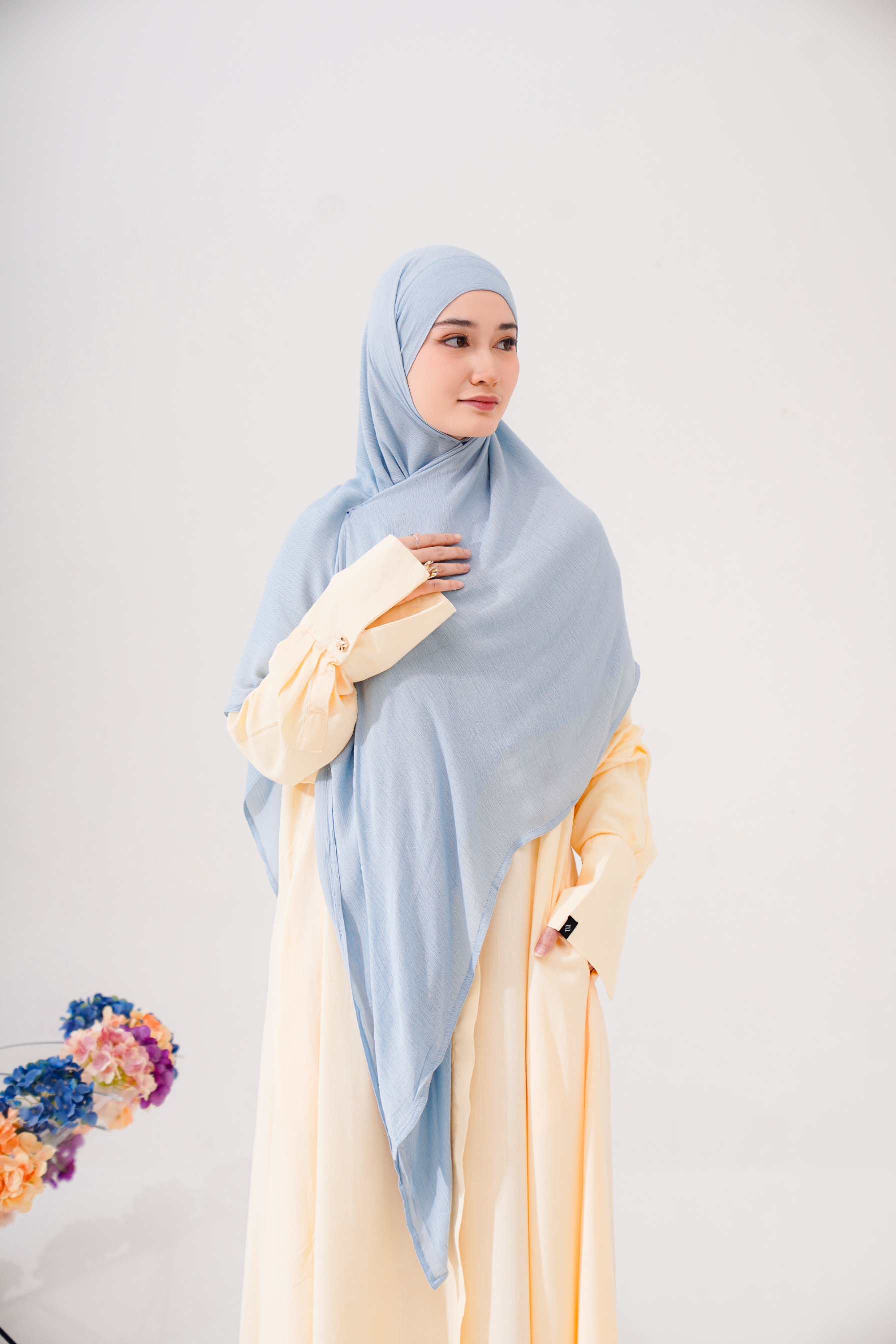 Thaleea French Square - Ash Blue 