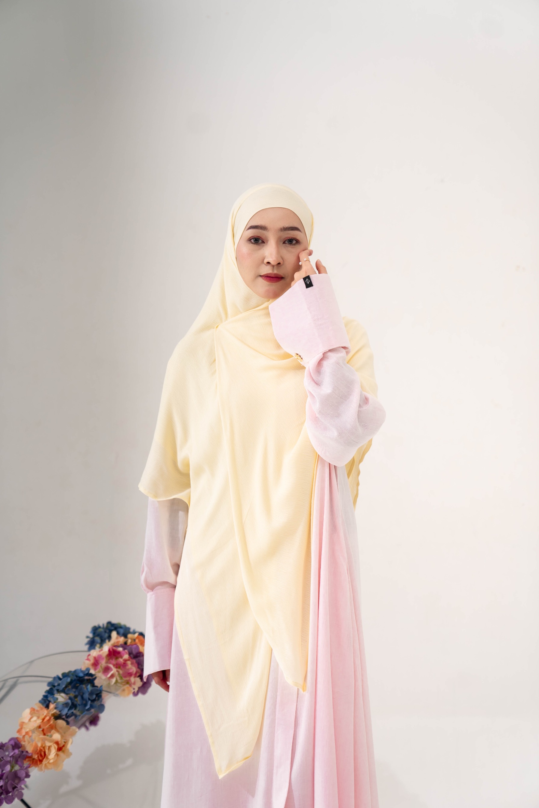 Thaleea French Square - Butter Yellow