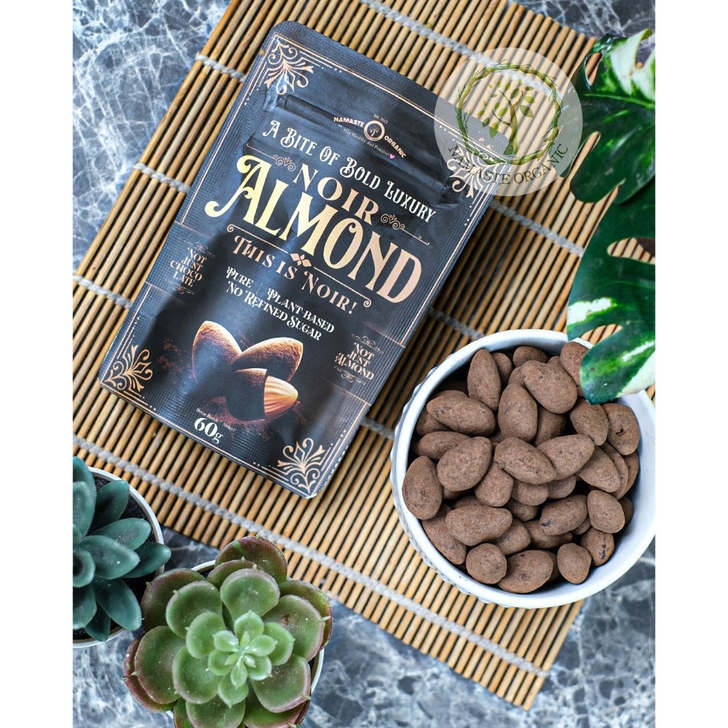 ALMOND NOIR - A BITE OF BOLD LUXURY 60GR