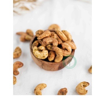 ROASTED SALTED CASHEW WITH LIME LEAVES - ORIGINAL 150GR