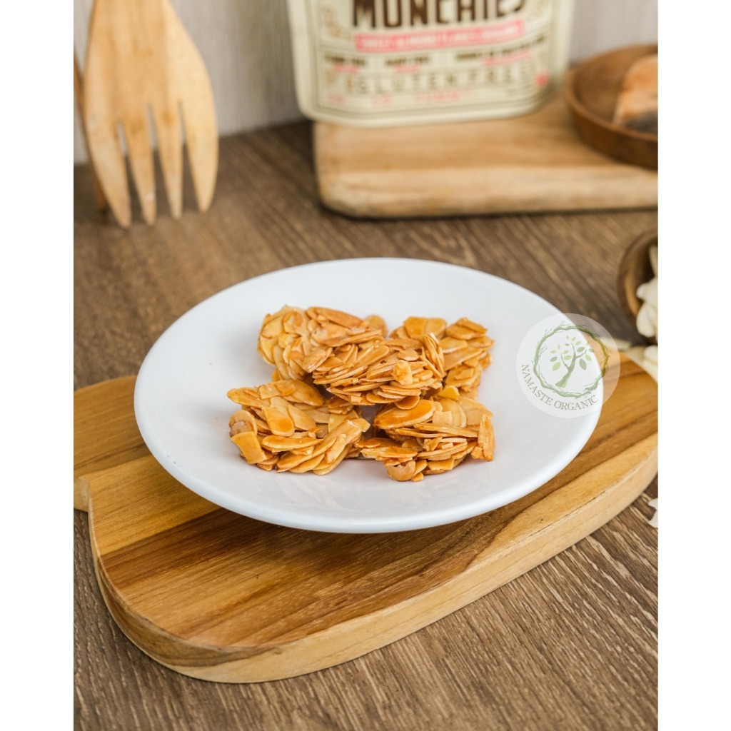 CRUNCHY MUNCHIES - GLUTEN FREE SWEET ALMOND FLAKES ORIGINAL 80GR