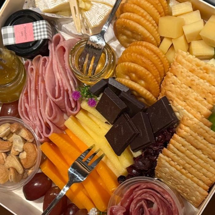 FAMILY Cheese Platter