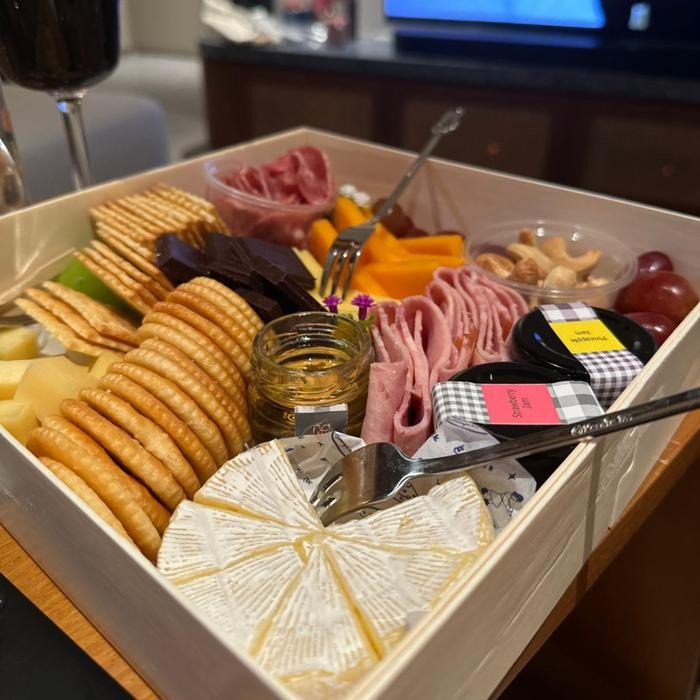 FAMILY Cheese Platter