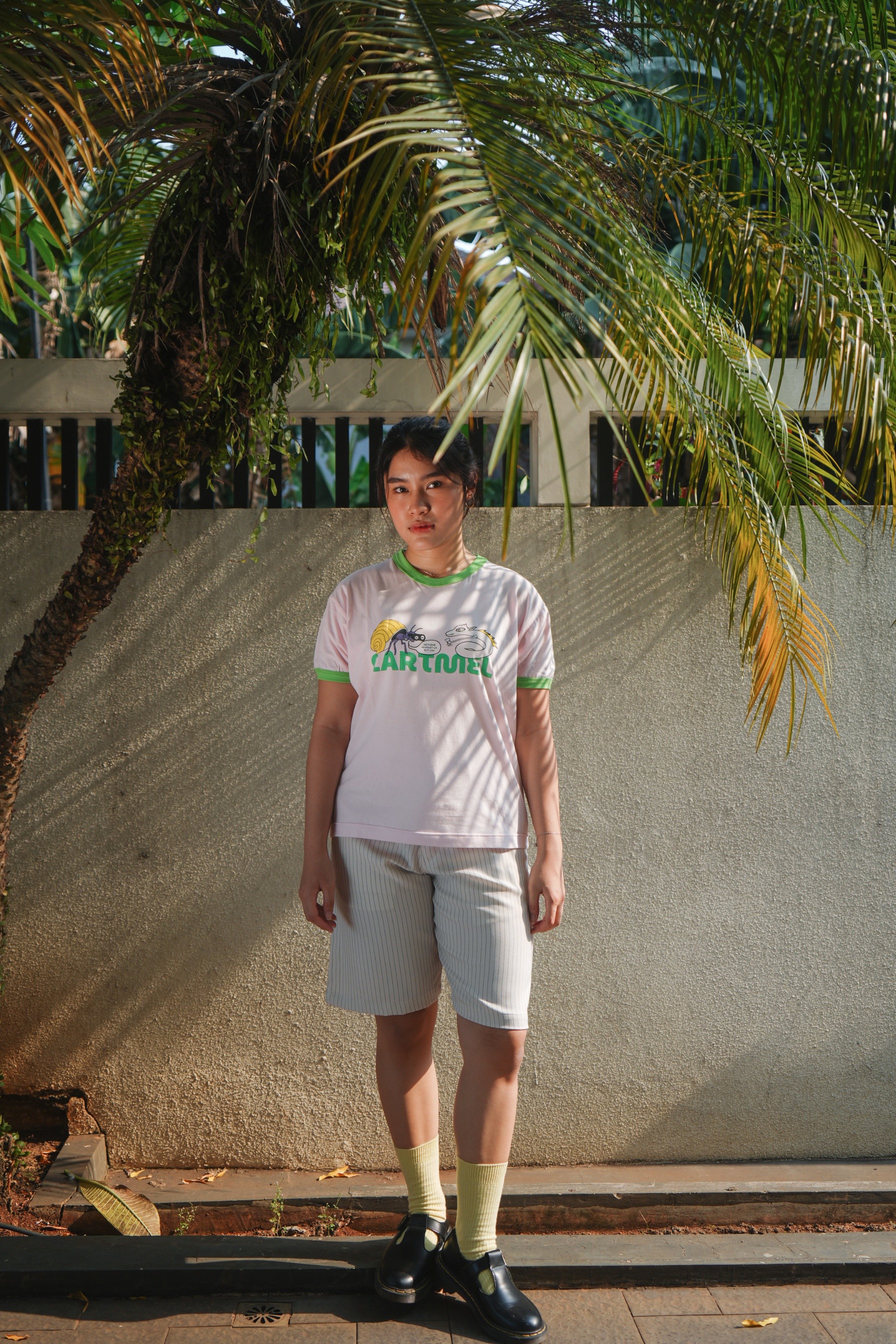Antagonist Tee Pink
