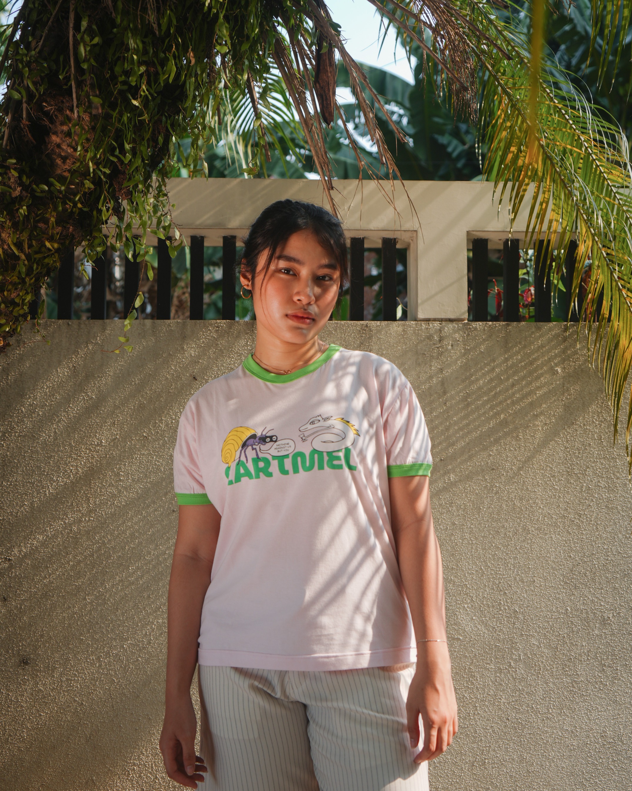 Antagonist Tee Pink