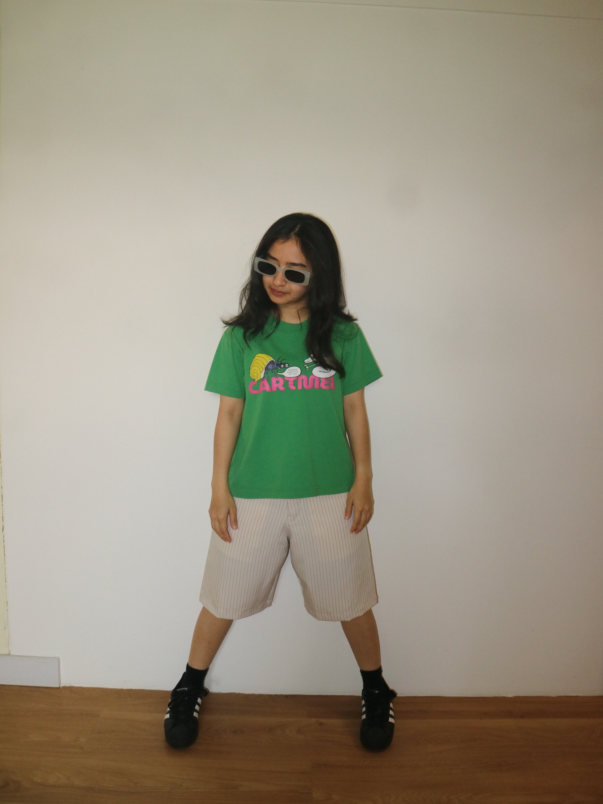 Antagonist Tee Green