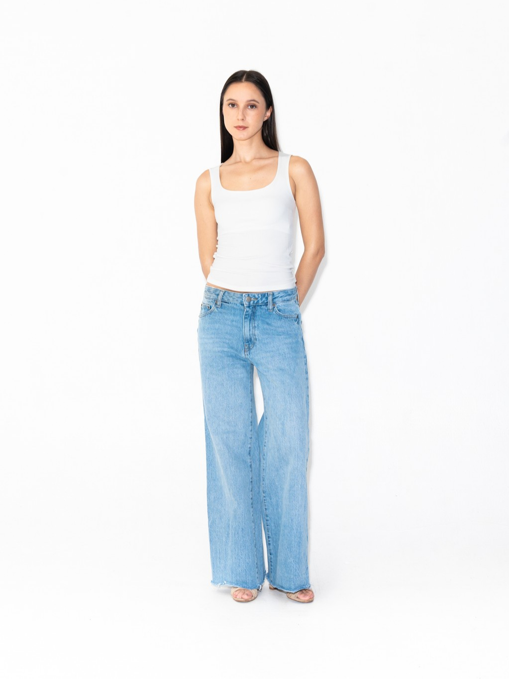 SUMA Halo Wide Neck Top Fitted - Atasan Tanktop Wanita