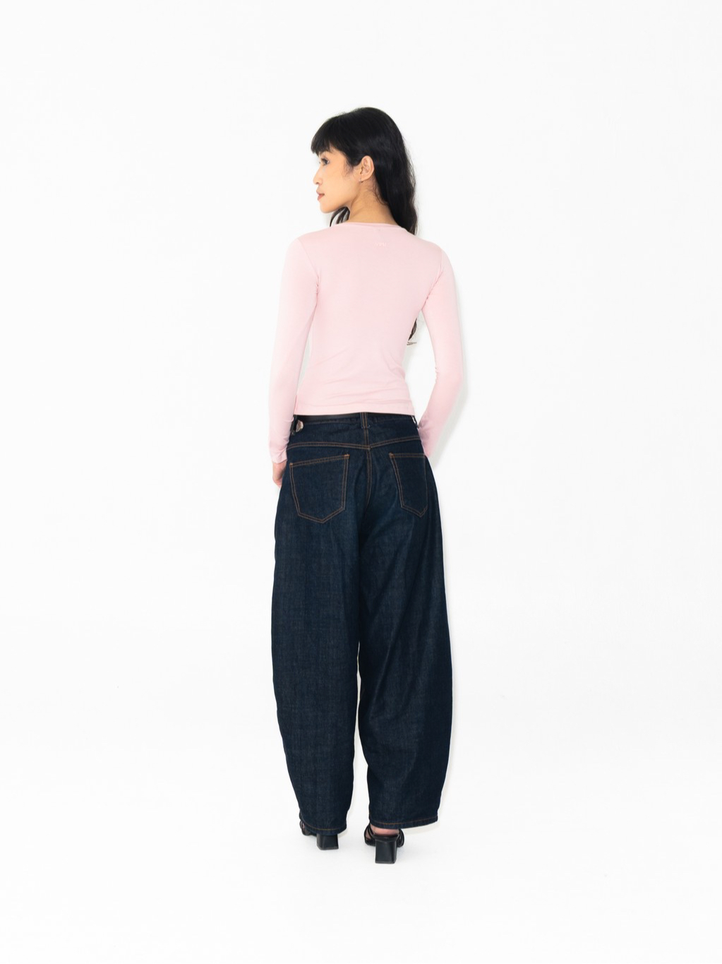 SUMA Nova Longsleeve Fitted T-Shirt - Atasan Kaos Lengan Panjang Wanita