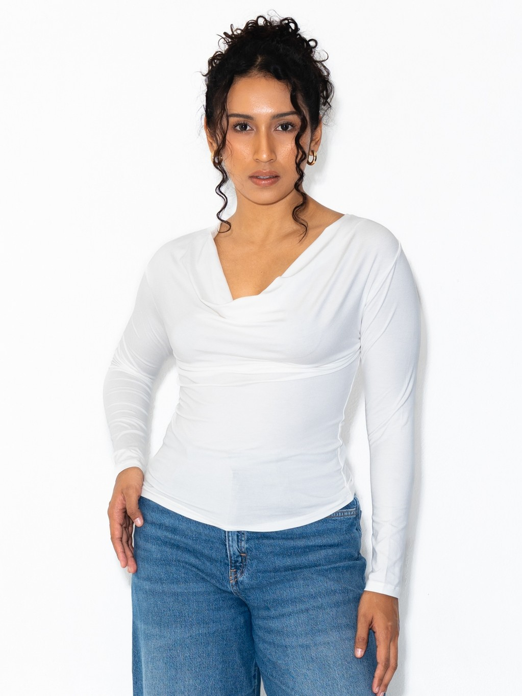 SUMA Flow Cowlneck Fitted T-Shirt Longsleeve - Atasan Kaos Lengan Panjang Wanita