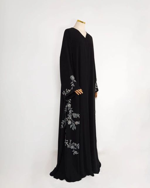 Halla Abaya 