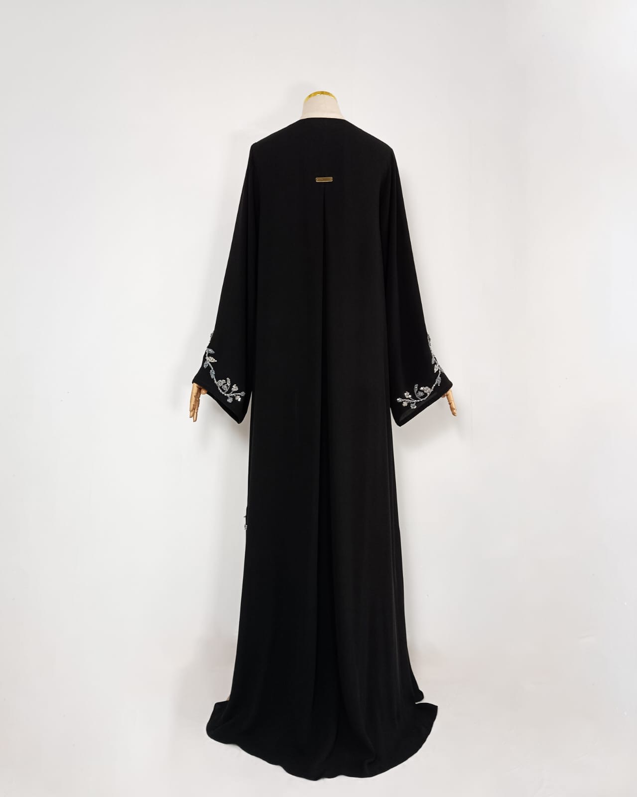 Halla Abaya 