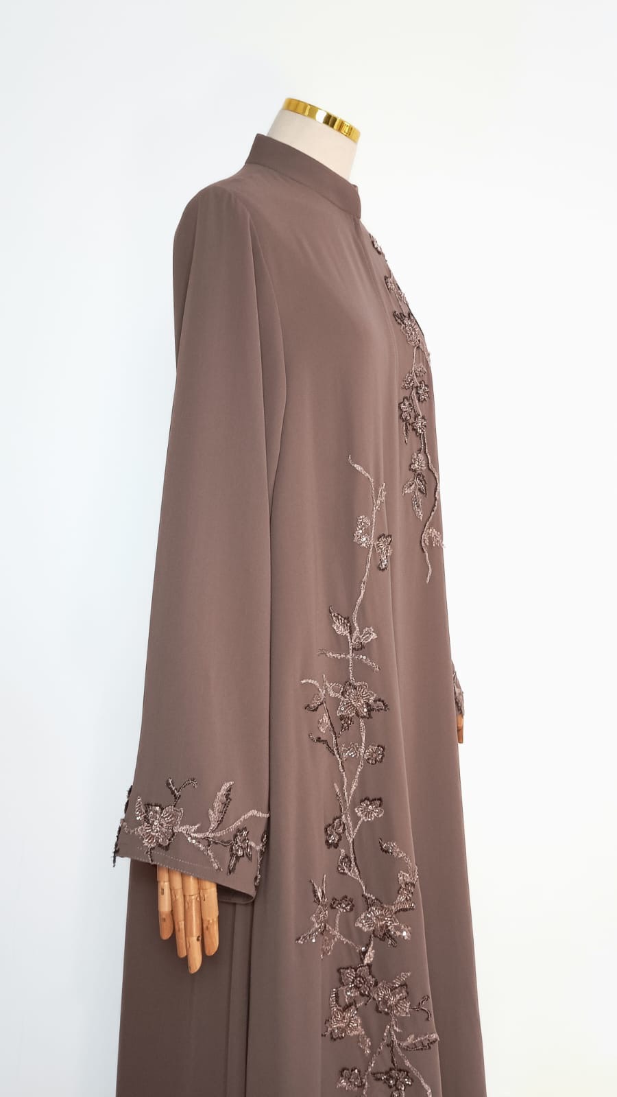 Safwa Abaya