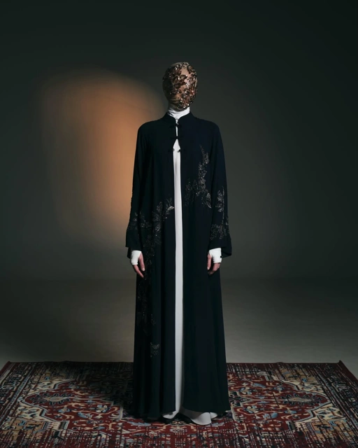 Image of Indira Abaya
