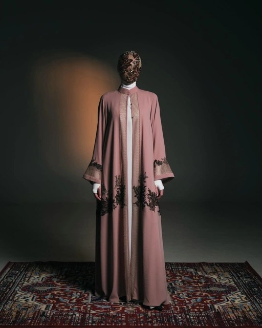 Image of Afra Outer