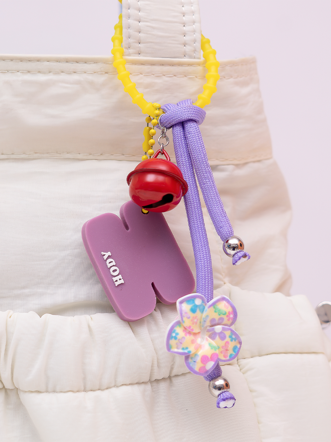 Hody - Gantungan Tas Bloomie Bag Charm Wanita Bag Tag Keychain Lucu - BLOOMIE CHARM