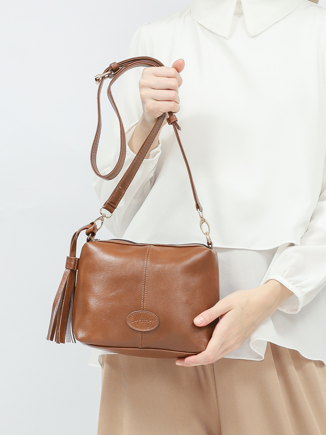 Hody - Sachie Bag (Tas Selempang), Tas Wanita, Tas Selempang Wanita, Sling Bag Wanita, Tas Bahu Wanita
