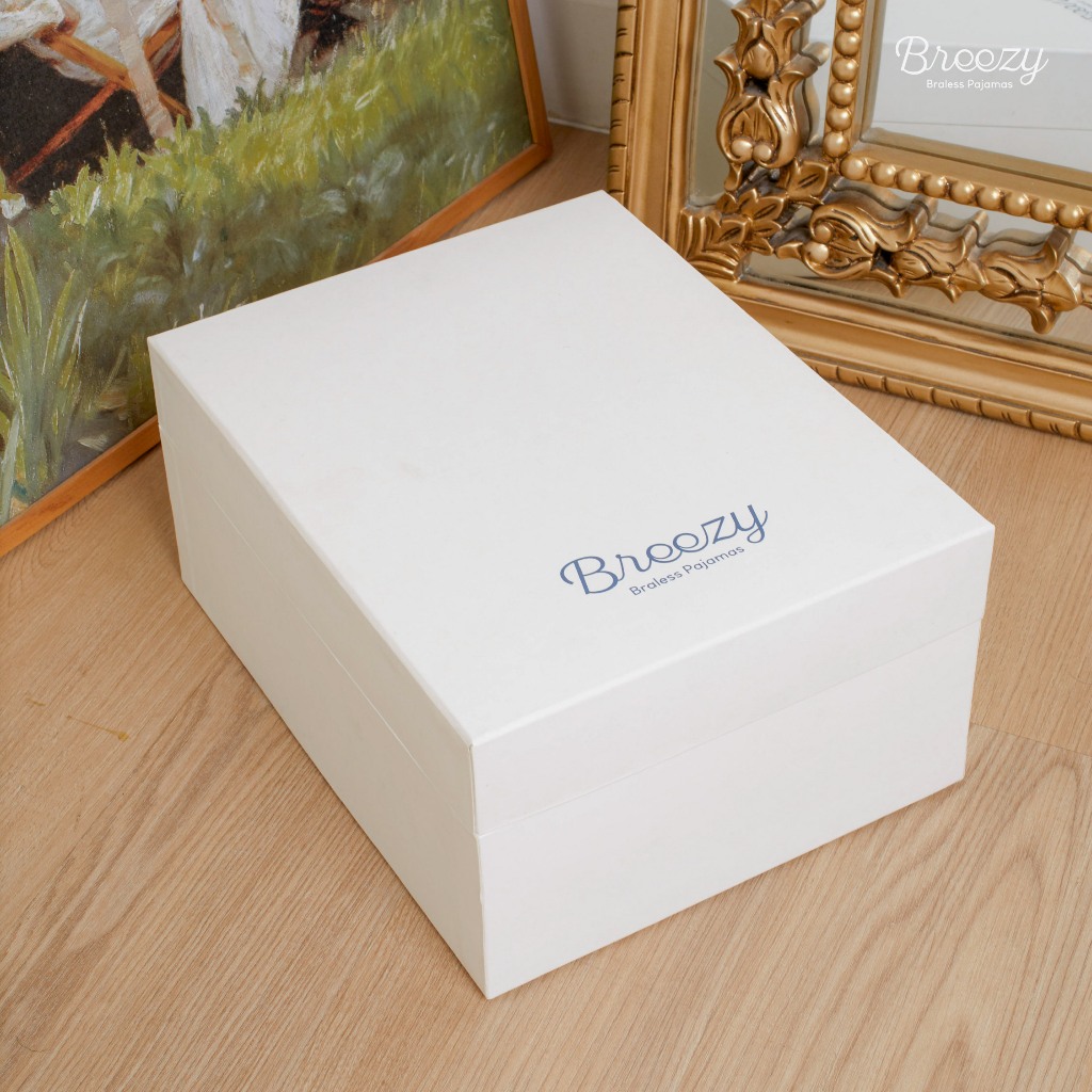 BREEZY Gift Box | Kado | Gift | Souvenir | Hard Box | Kotak Kado Premium | Add On Gift Packaging | Custom Card | Gift Card | Birthday | New Born | Bumil & Busui | Kado Lahiran | Gift Packaging | Bridesmaid Box | Anniversary Gift | Lamaran
