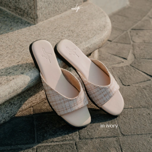 Image of ECCLETTE X VALLICE - MADELINE SANDAL