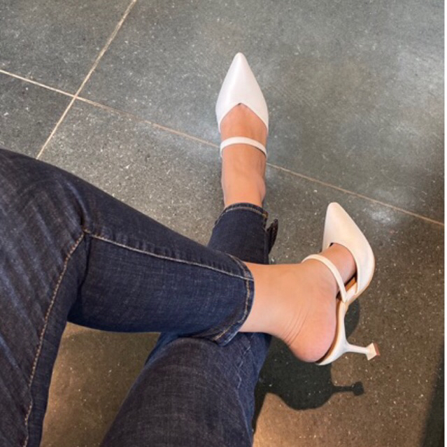 DORE HEELS