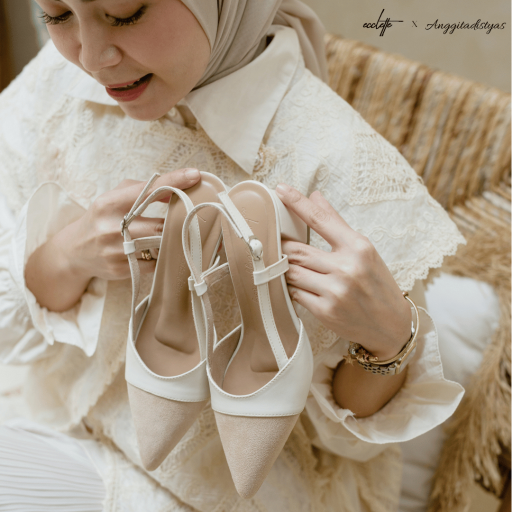 EGITA HEELS