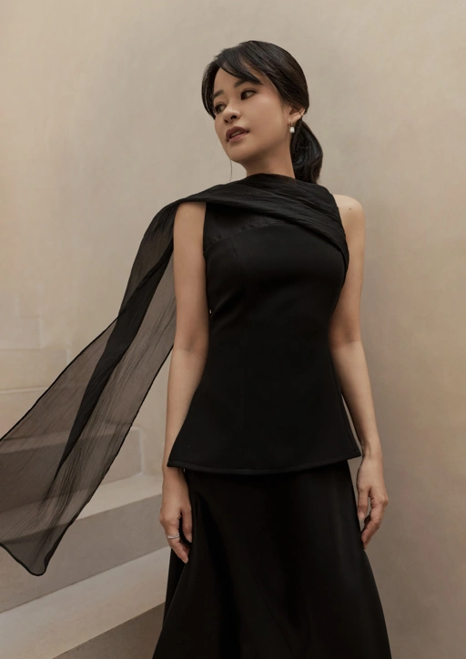 Elodie Top In Black