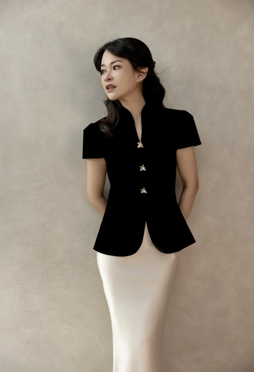 Long Jing Top In Black