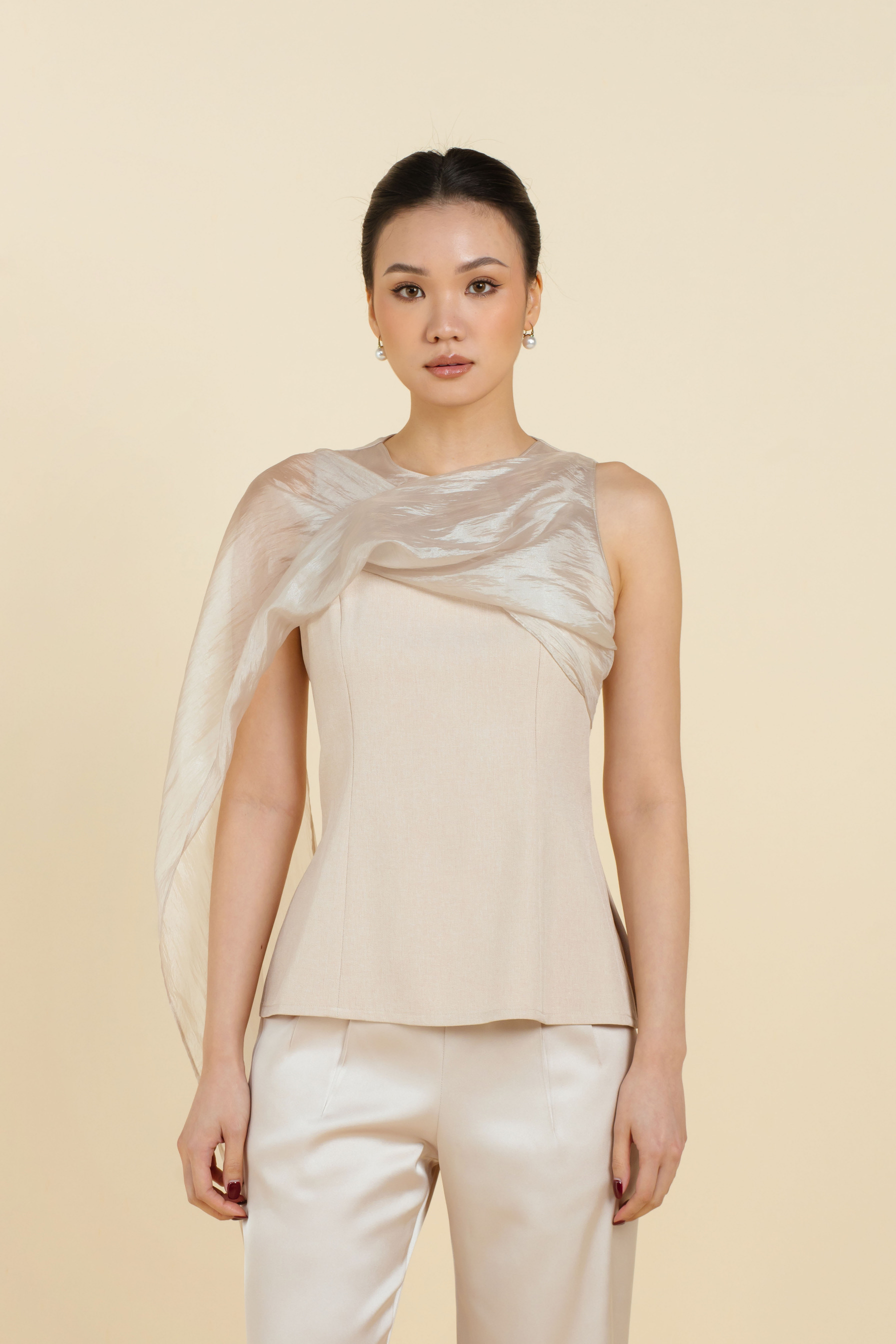 Elodie Top In Oat