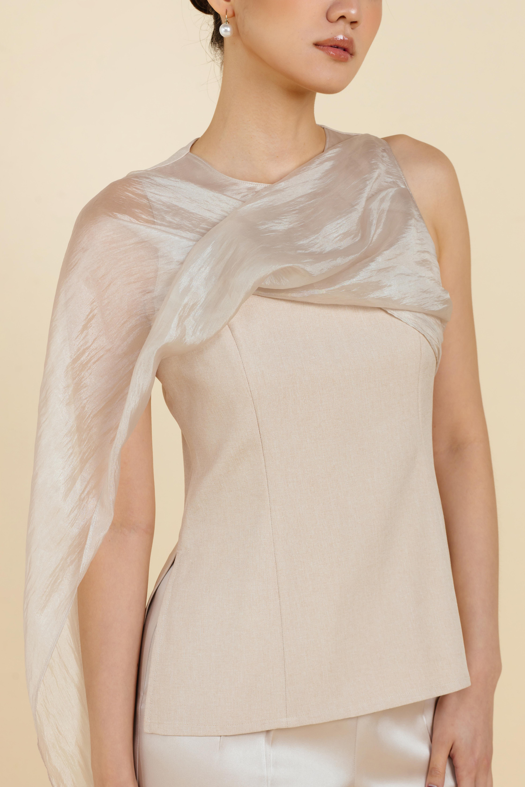Elodie Top In Oat