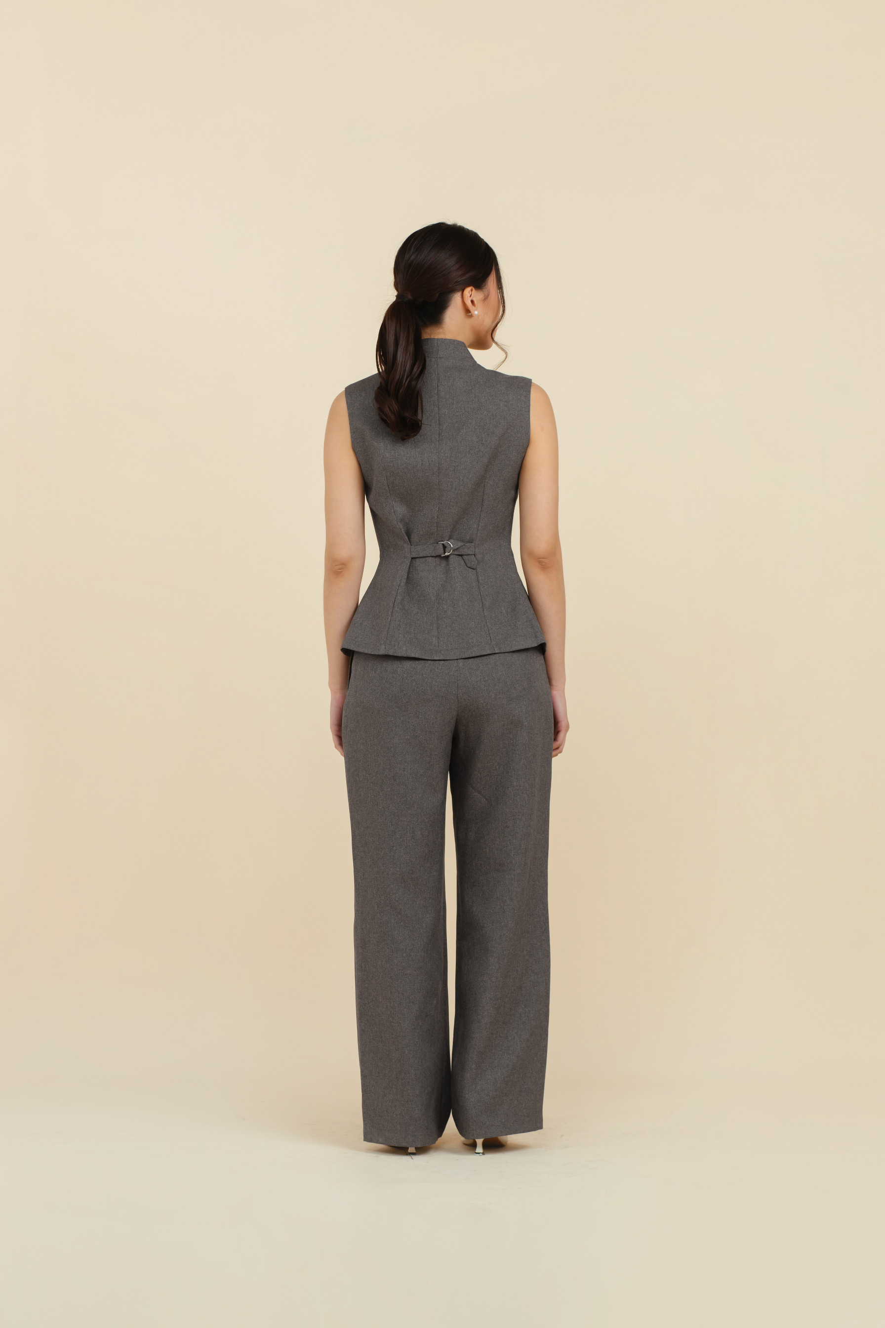 Audrey Top In Charcoal