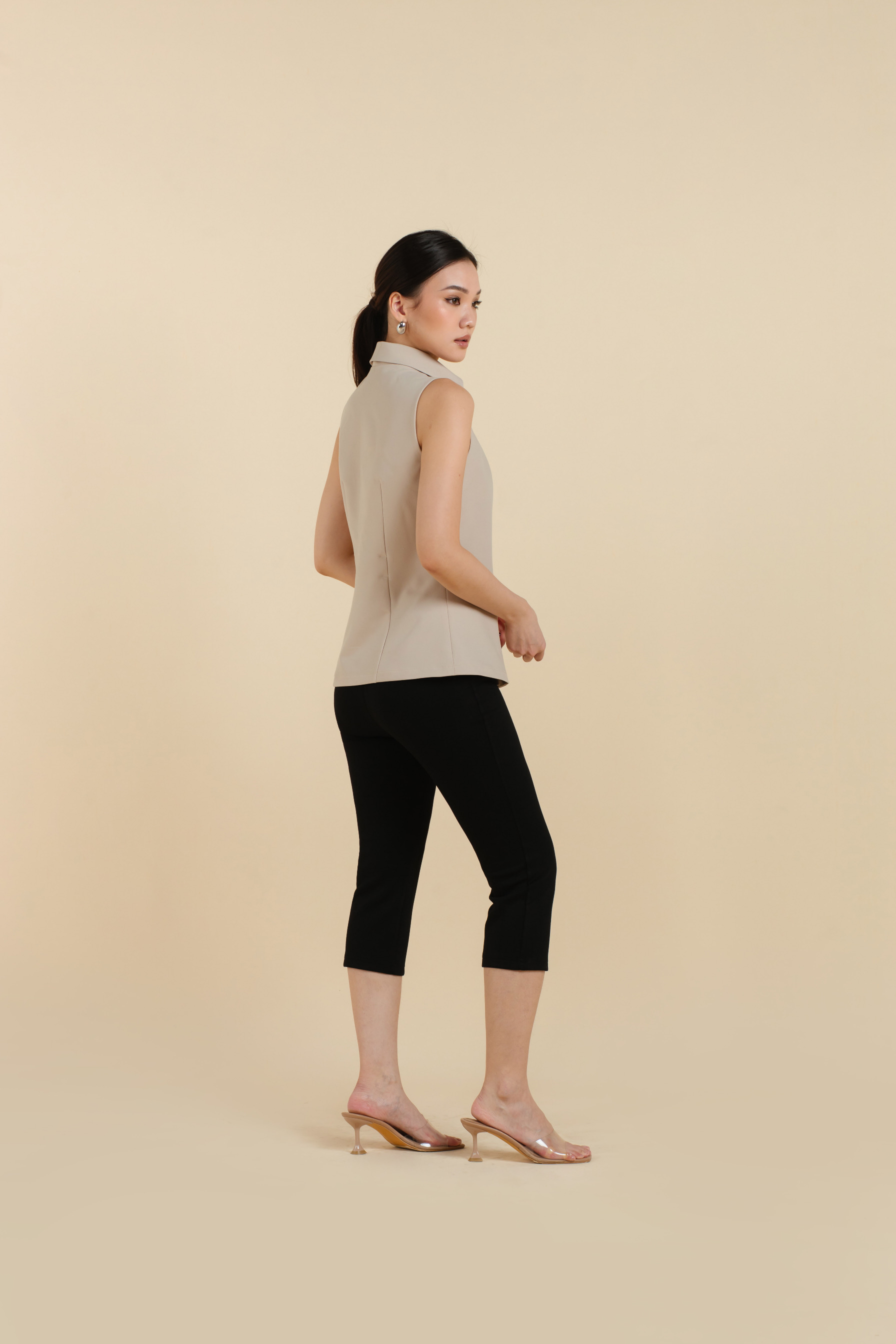 Cruz Top In Almond