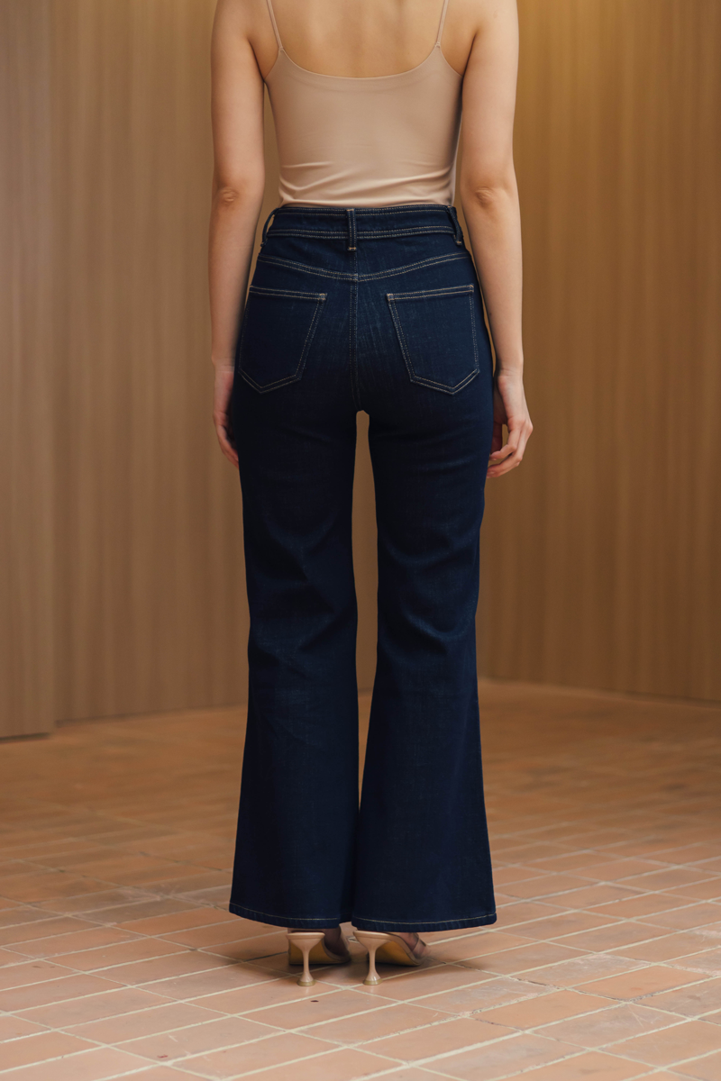 Studio Jeans in Dark Denim