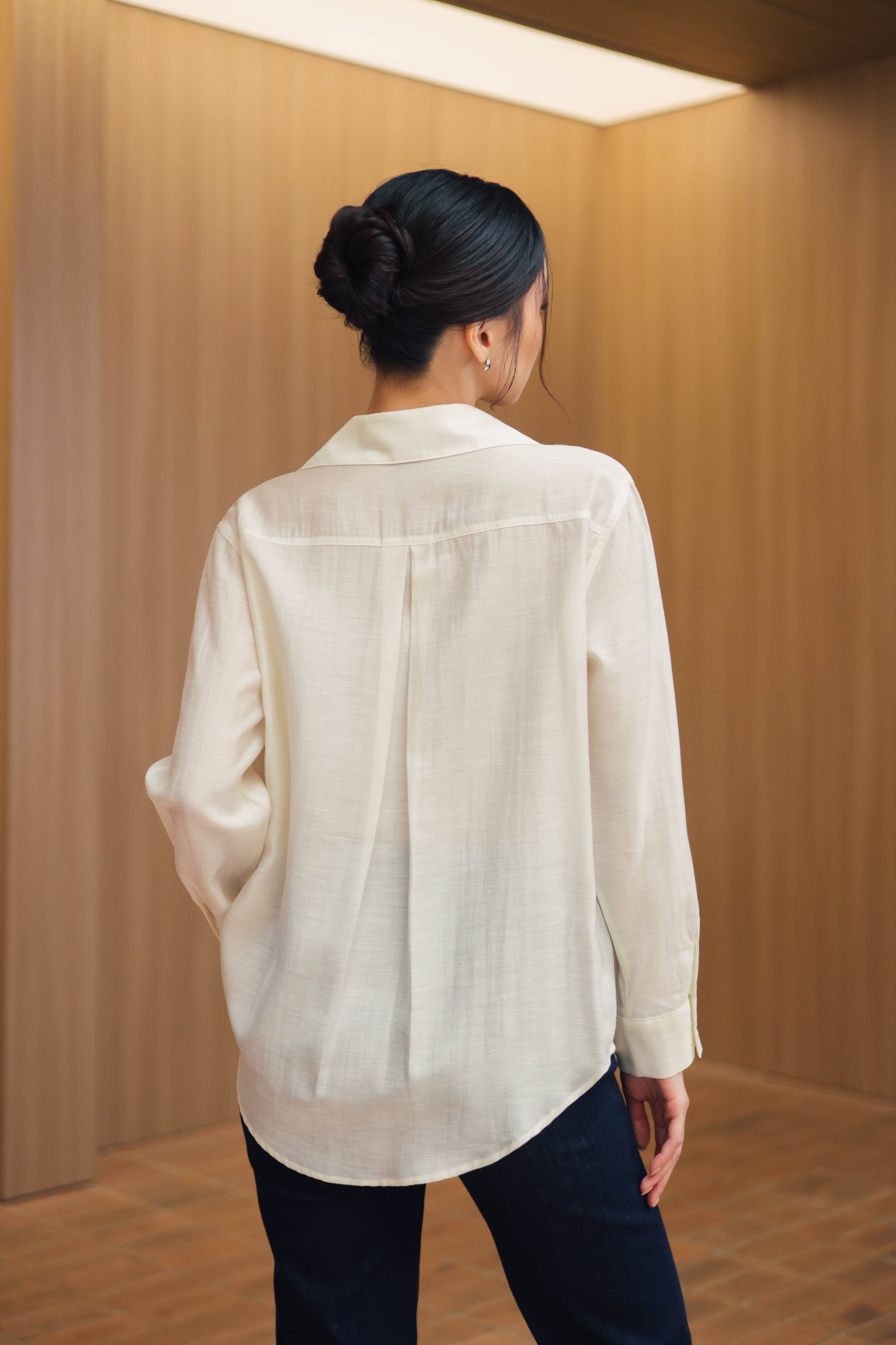 Lumi Shirt In Porcelain