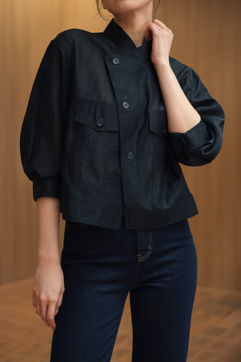 Dosan Outer in Black