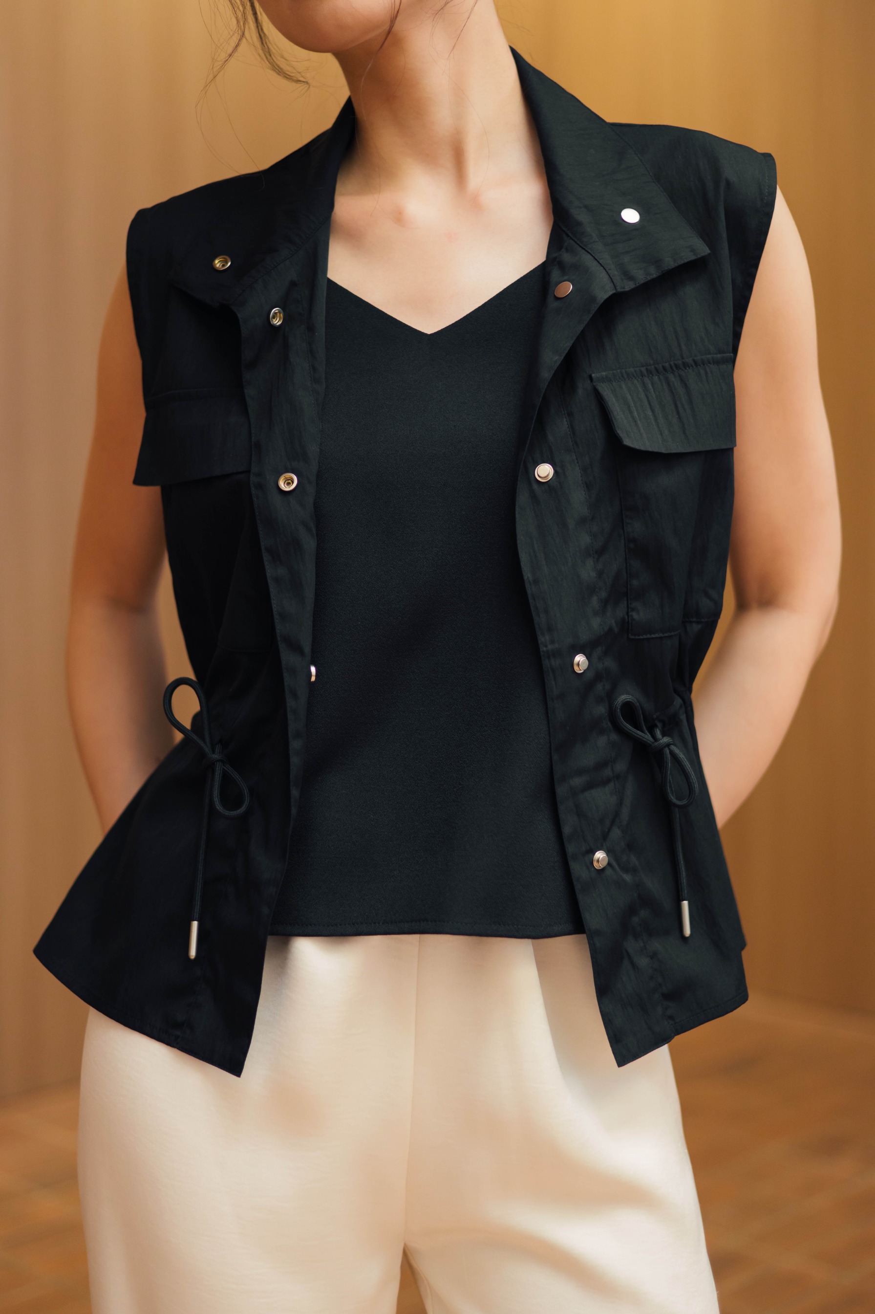 Margo Vest In Black
