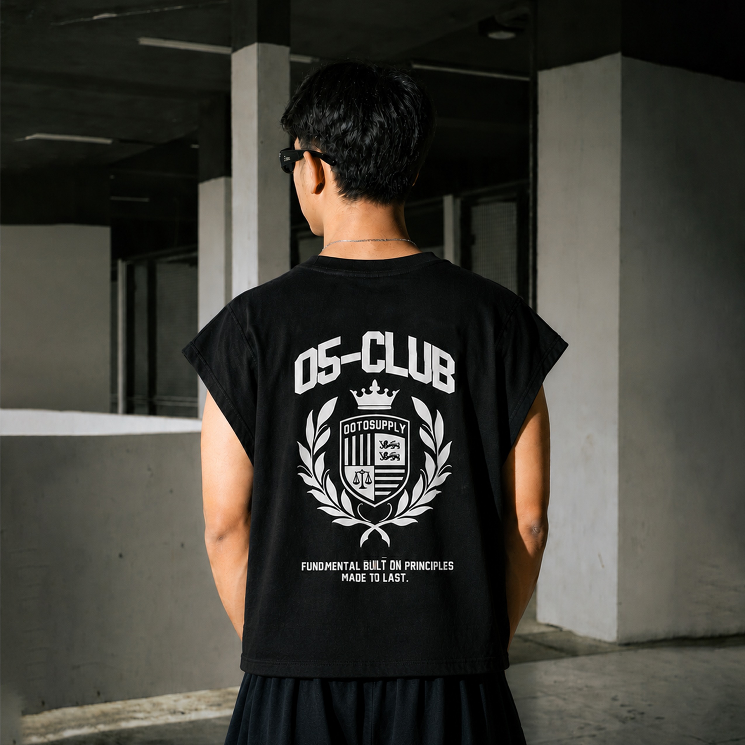 OOTDSUPPLY Oversize Boxy Tanktop Ace Black | Sleeveles Boxy Tee | Singlet Unisex 20s |  OS-OVZ-BX-TNK-BLK-001