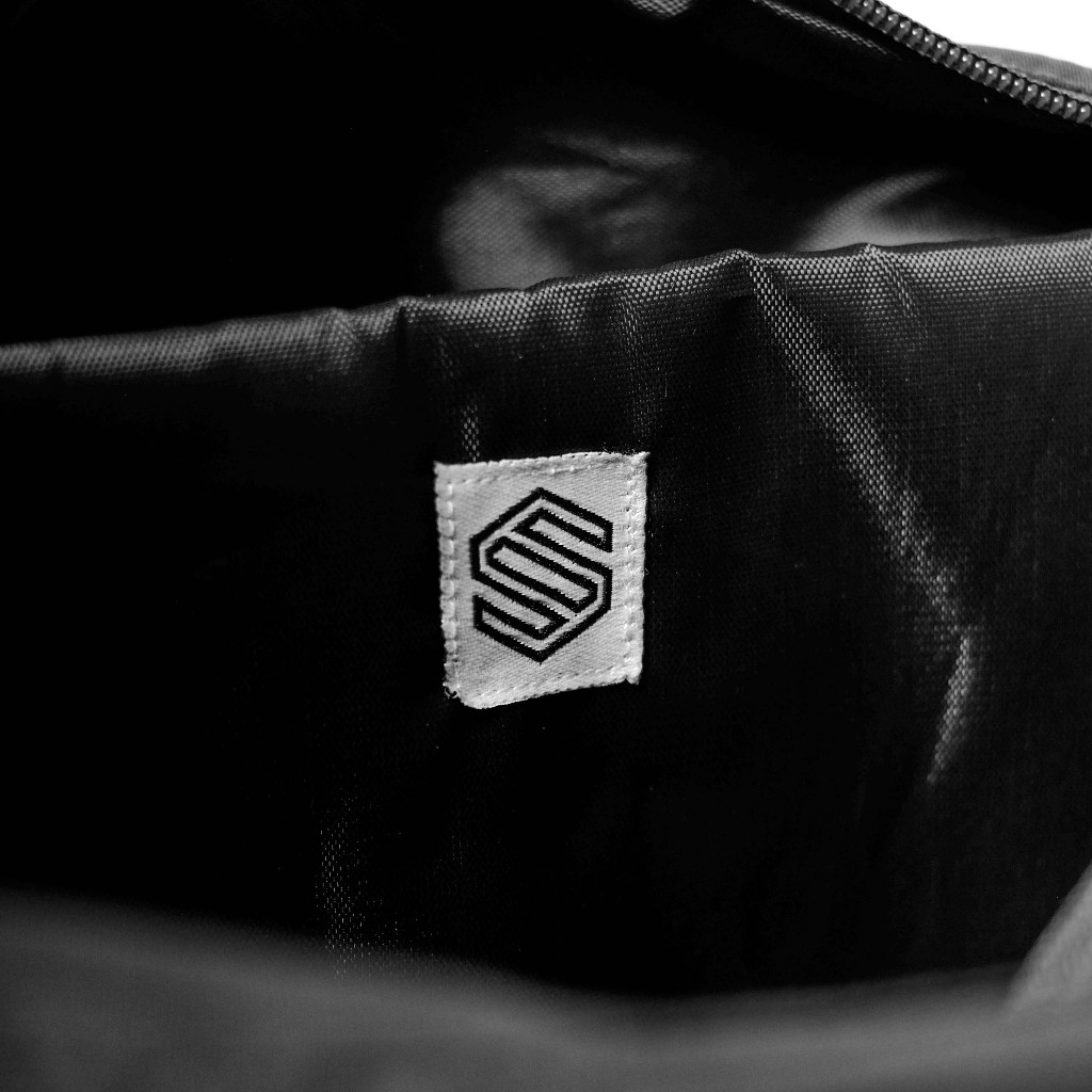 OOTDSUPPLY Totebag Rover Black & Navy | Slingbag | Backpack | SB002