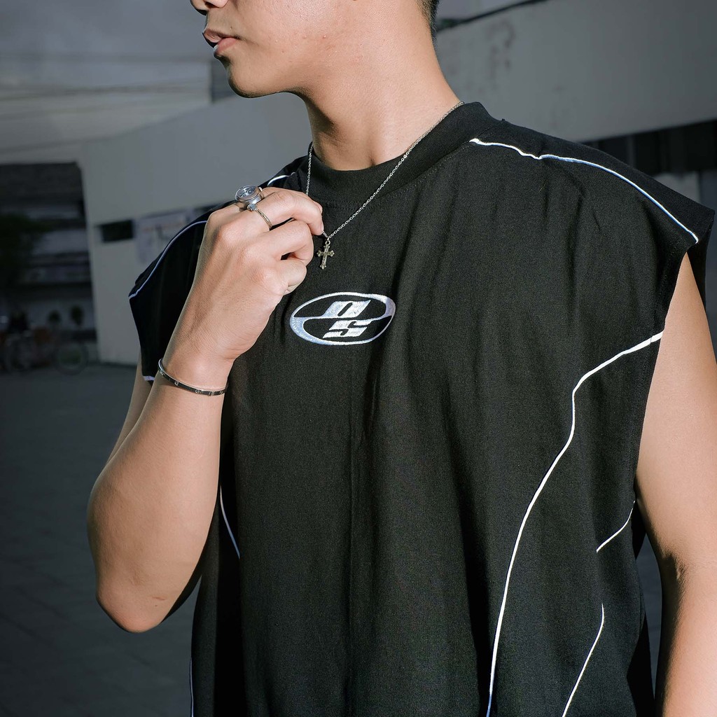 OOTDSUPPLY Oversize Boxy Sleeveless List Neocore Embroidery Black & White l Tshirt Oversize Singlet | Singlet Lekbong | OVZ-SINGLET-STITCH-NE