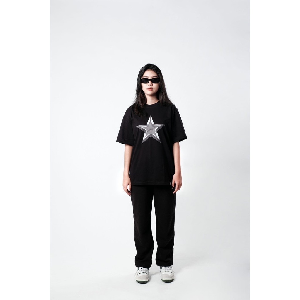 OOTDSUPPLY Reguler Tshirt 24s Lyra Star Black & White | Kaos Pria & Wanita TS070