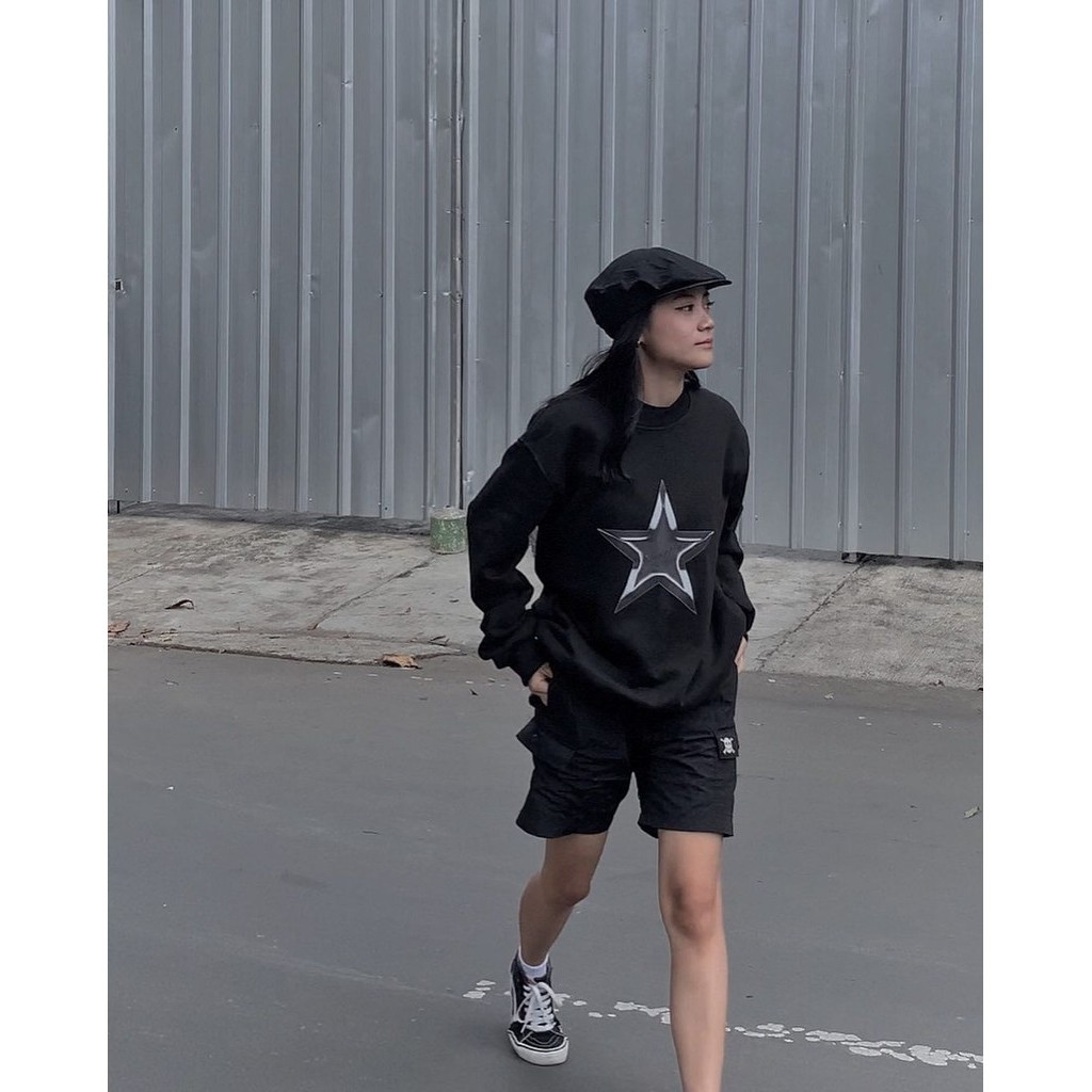 OOTDSUPPLY Crewneck Lyra Star Black & White | Sweater Pria & Wanita CN103
