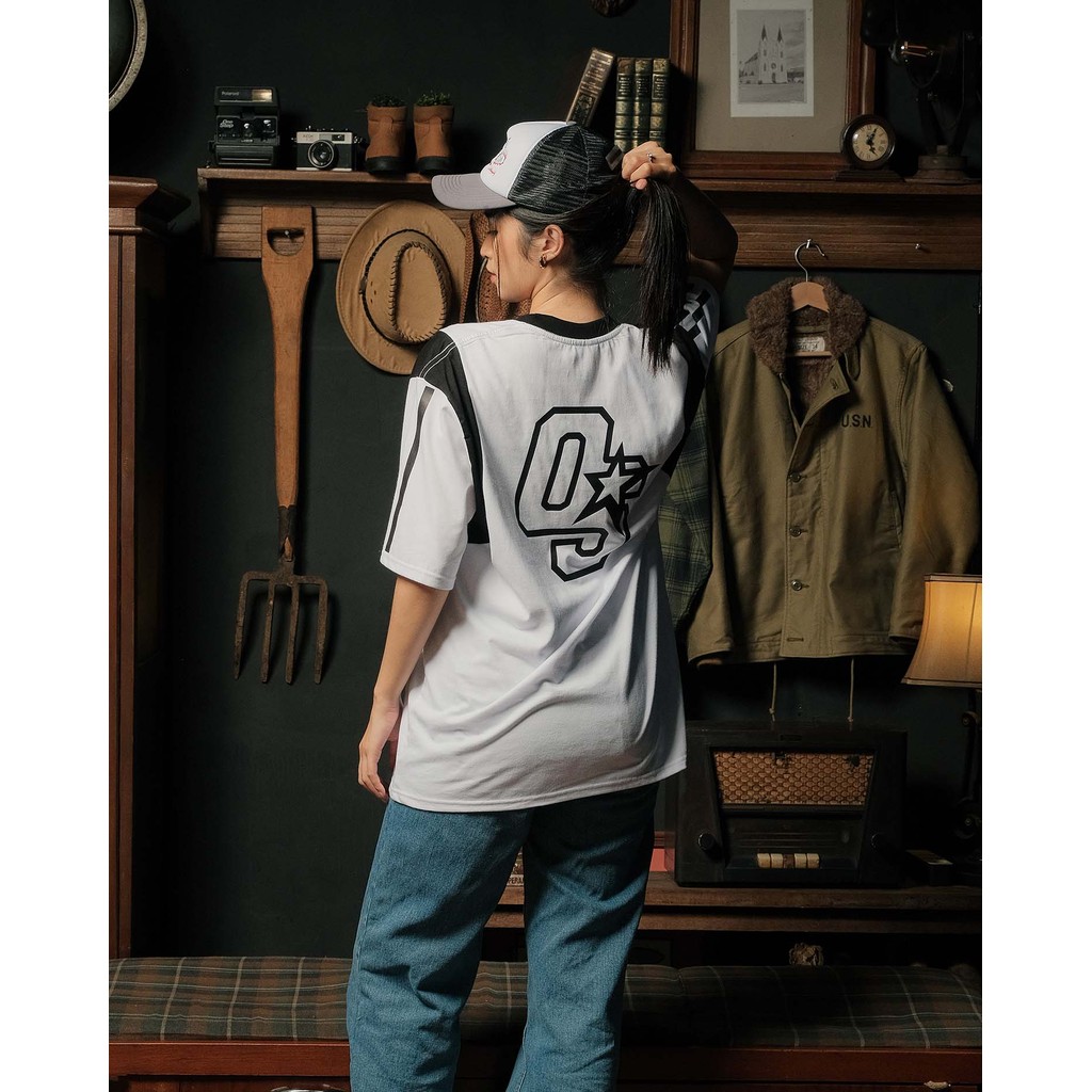 OOTDSUPPLY Oversized Side Line OS Line Black & White | Oversize Pria & Wanita OVZSL003