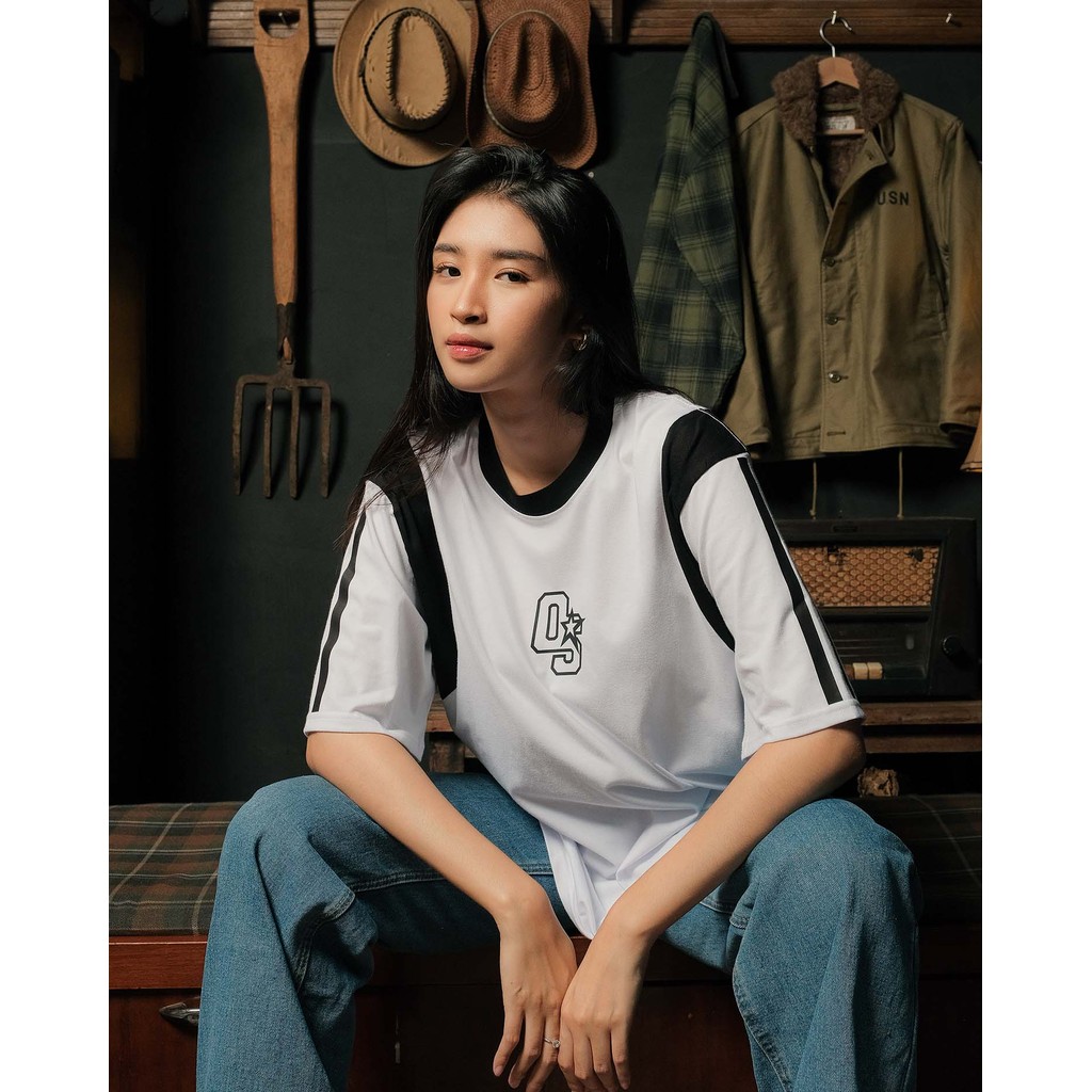 OOTDSUPPLY Oversized Side Line OS Line Black & White | Oversize Pria & Wanita OVZSL003