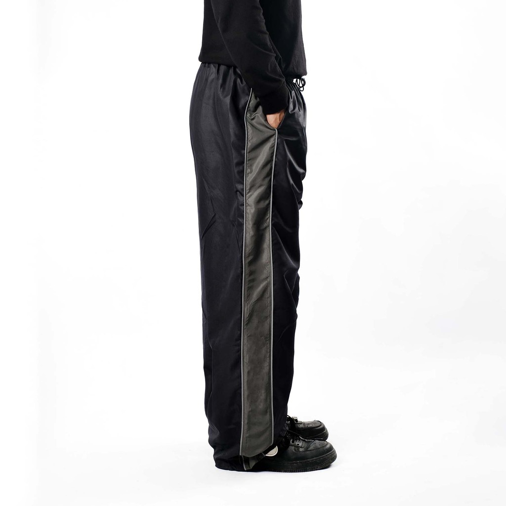 OOTDSUPPLY Trackpant Parachute Circle Black Grey l Celana Panjang Parasut | Longpants Sporty Unisex | TRP-CLN-BGRY