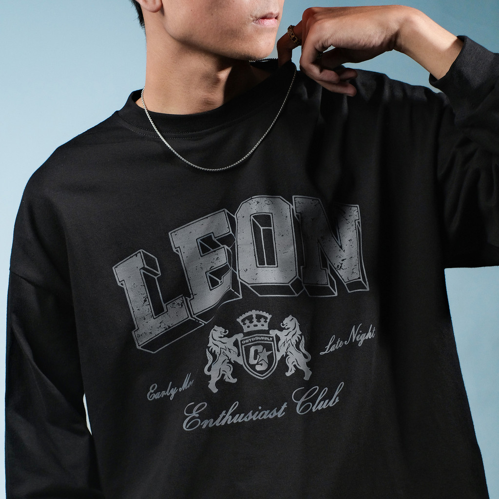 OOTDSUPPLY Longsleeve Boxy 20s Leon Black l Oversize T-Shirt Lengan Panjang l Kaos Panjang I Atasan Unisex | OS-LS-BX-RIB001