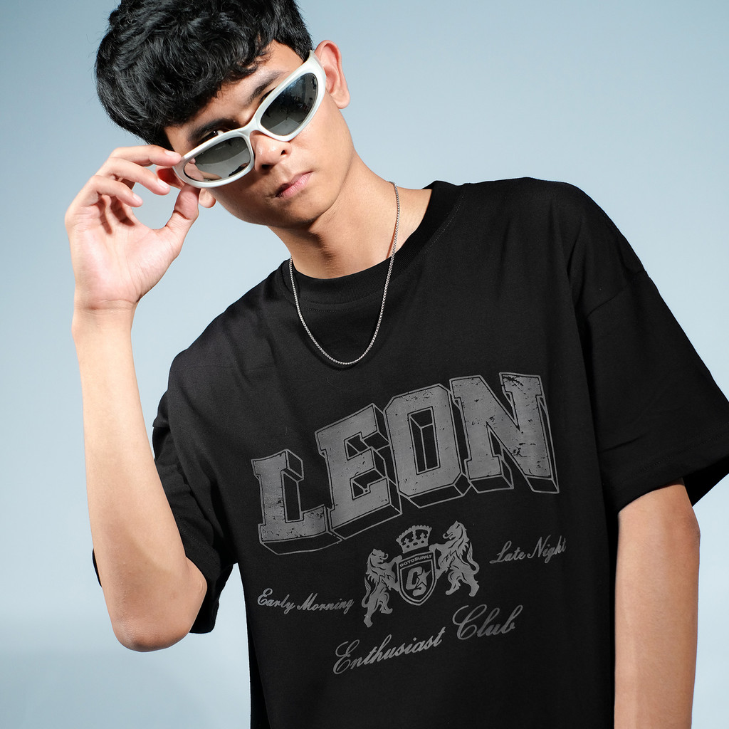 OOTDSUPPLY Boxy Fit Oversize Leon Black | 20s Boxy Series | Tshirt Boxyfit l Kaos Boxy OS-OVZ-BX-046