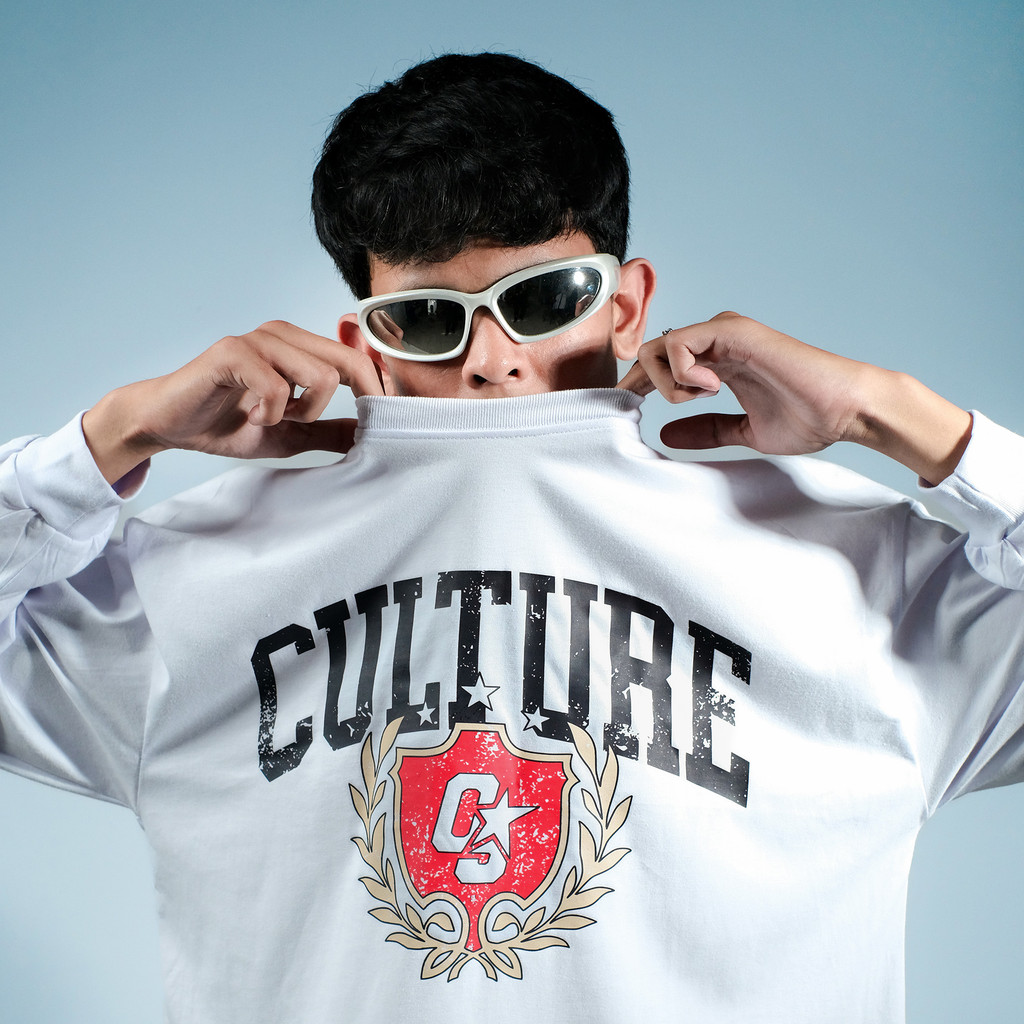 OOTDSUPPLY Longsleeve Boxy 20s Union Culture White l Oversize T-Shirt Lengan Panjang l Kaos Panjang I Atasan Unisex | OS-LS-BX-V2008