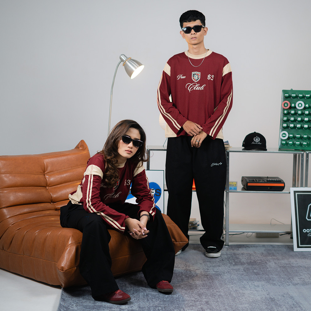 OOTDSUPPLY Longsleeve Boxy Slava Peace Club Maroon l Atasan Boxy Panjang Unisex | Kaos Lengan Panjang Pria dan Wanita | LS-BX-SLA001