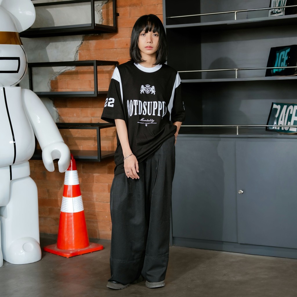 OOTDSUPPLY Oversized Side Line Mentality Black & White | Oversize Pria & Wanita OVZSL007