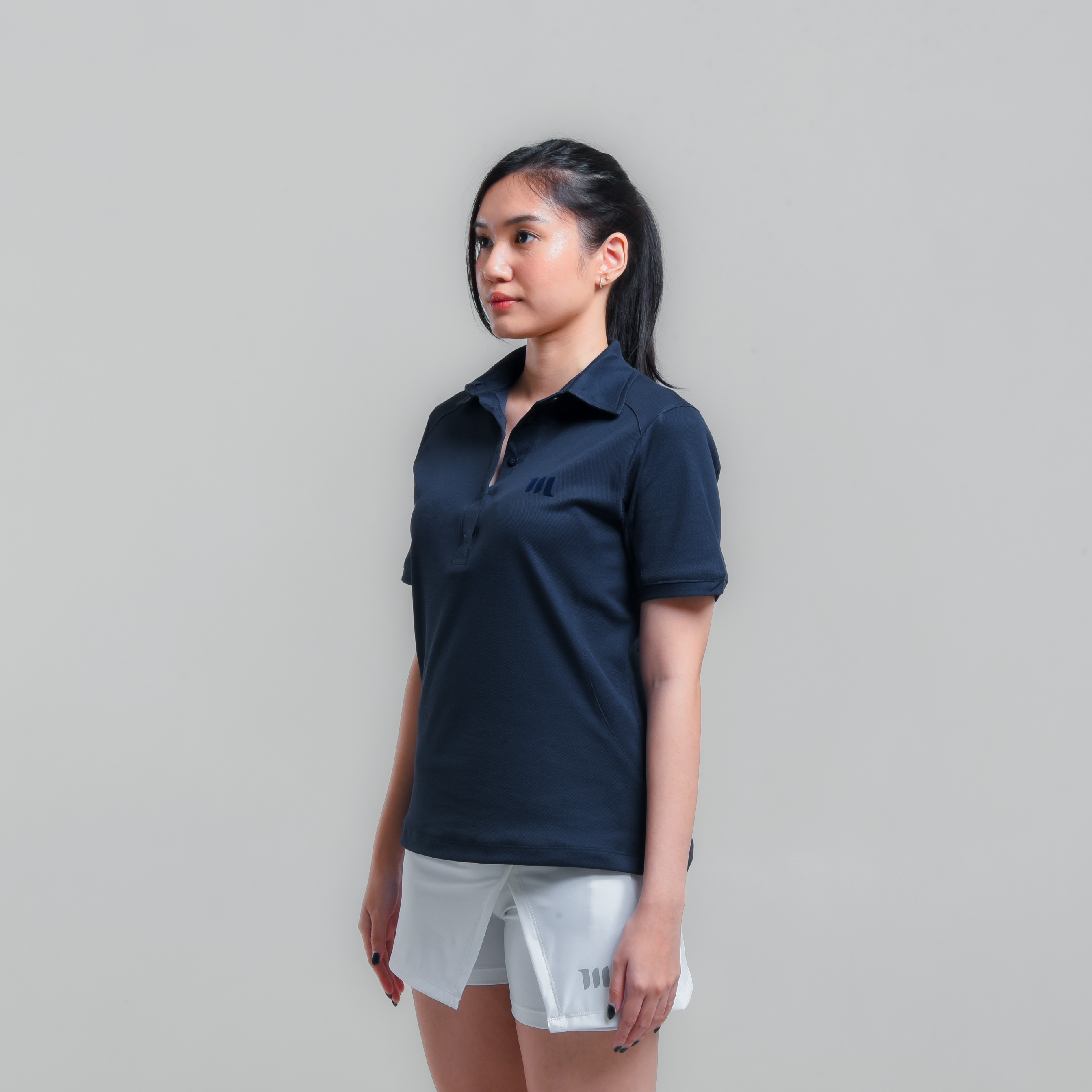Welds. Polo Shirt Essentials Woman - Pakaian Olahraga Wanita