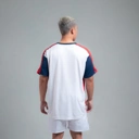 Welds Court Oversize Tees - Kaos Olahraga Casual Tenis