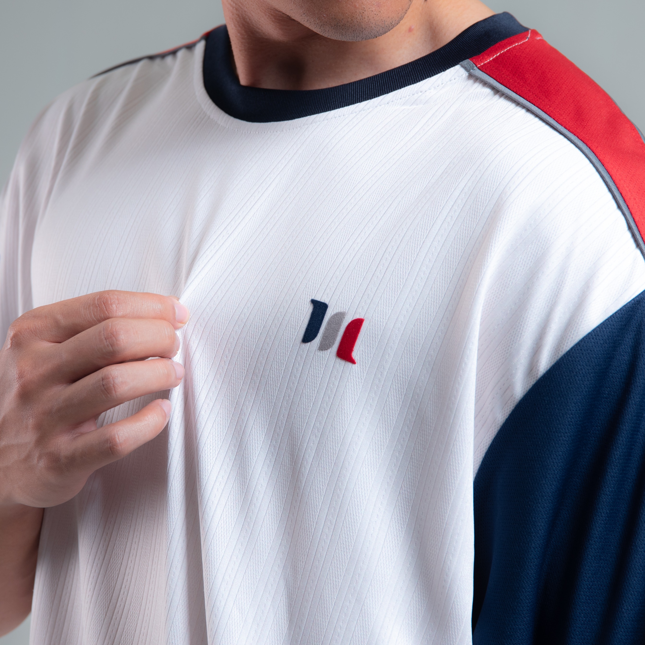 Welds Court Oversize Tees - Kaos Olahraga Casual Tenis